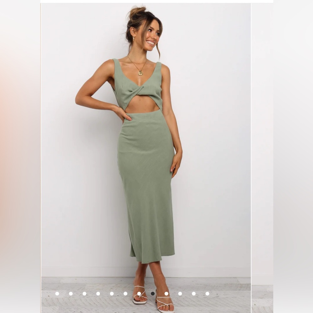 Petal & Pup Apollo Midi Dress